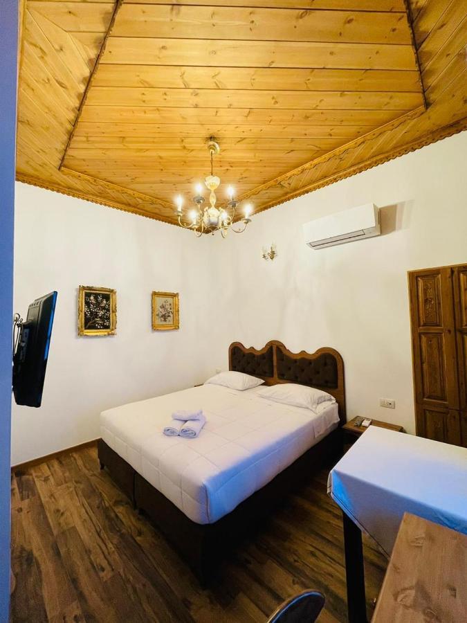 Boutique Hotel Praga ジロカストラ 部屋 写真