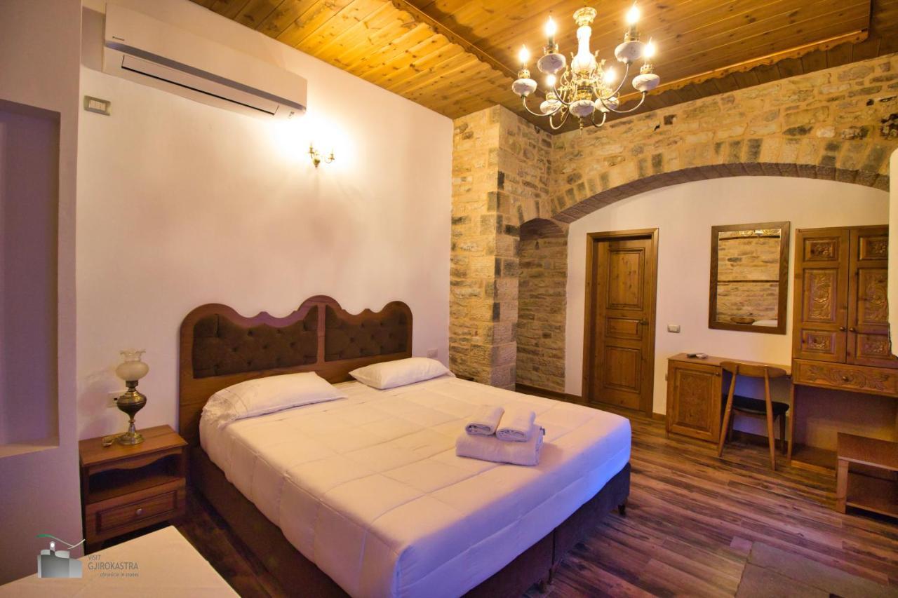 Boutique Hotel Praga ジロカストラ エクステリア 写真